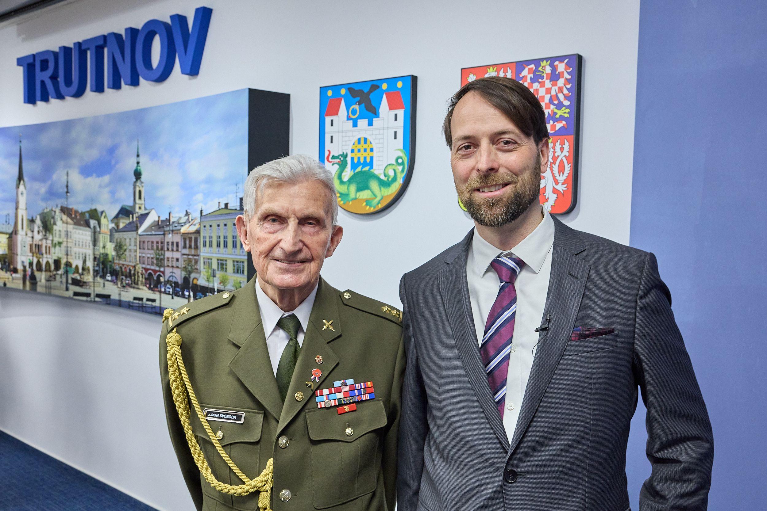 Válka mu vzala kamarády. Jen náhodou jsem přežil, vzpomíná veterán Josef Svoboda
