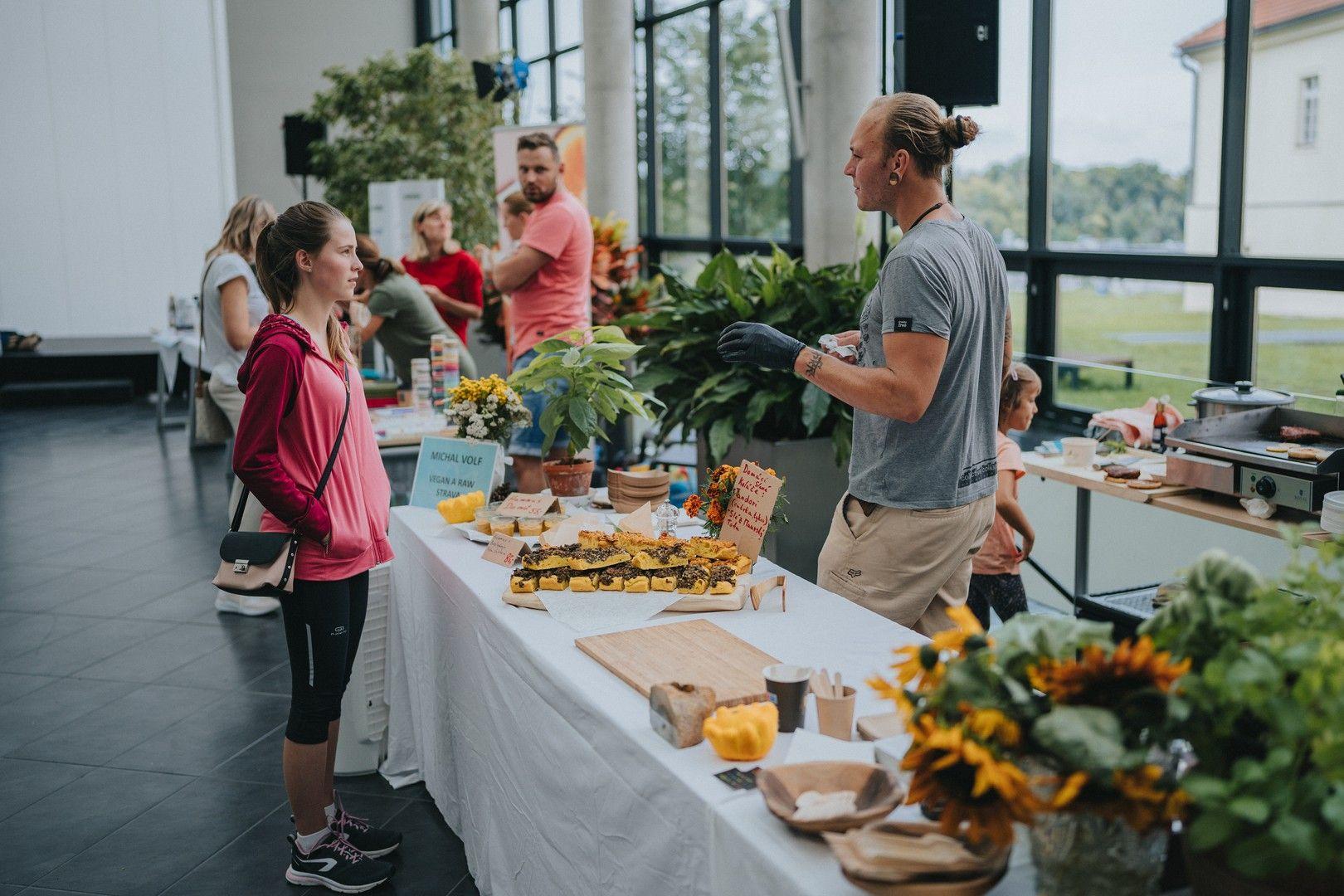 Fotogalerie: Jóga Fest rozcvičil Boleslav