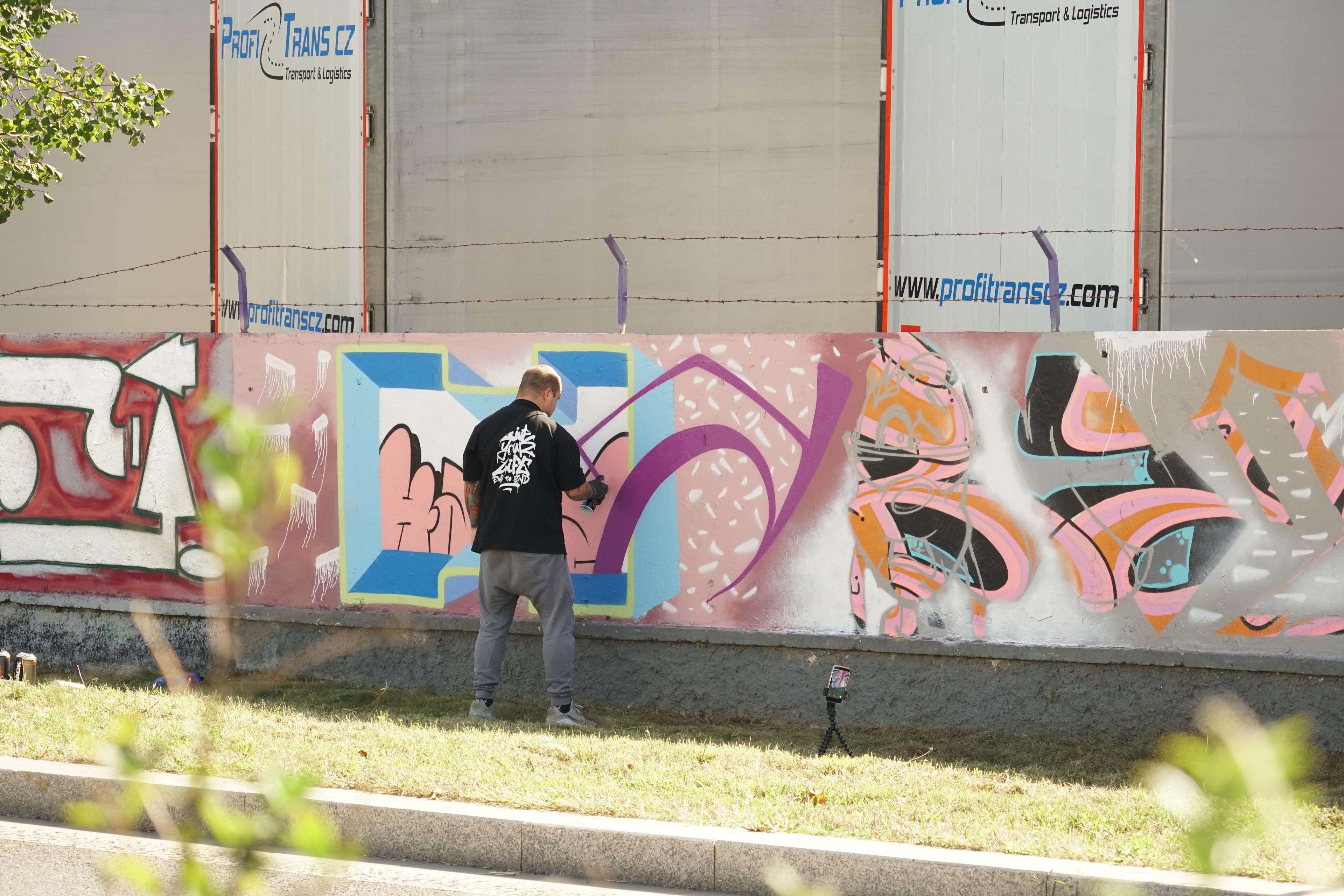 Světoví umělci, místní příběhy. Co přinesl pátý ročník Město=Galerie v Mladé Boleslavi