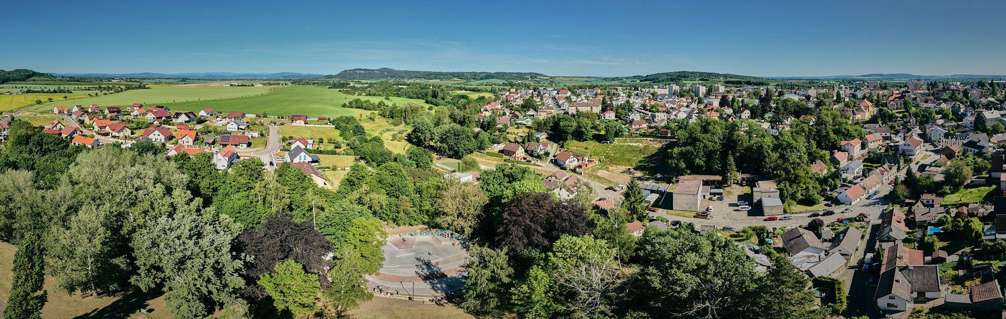 Od starých plechů k modernímu betonu. Mnichovo Hradiště má skatepark špičkových parametrů