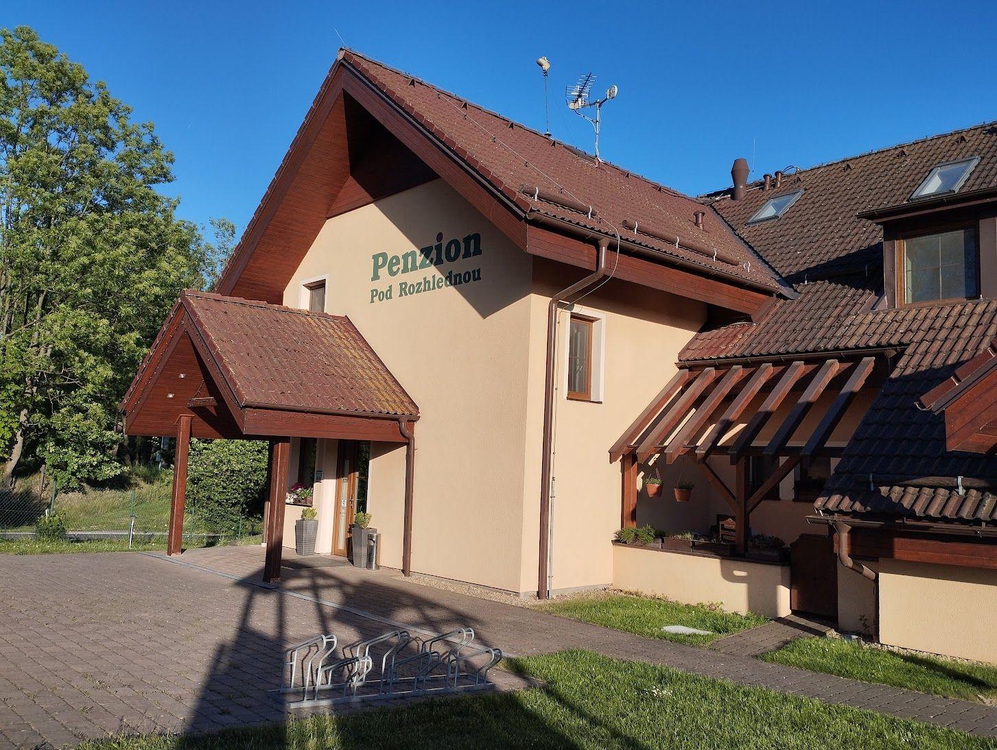 Vrbice: místo, kde rozhledna není jediným důvodem k návštěvě