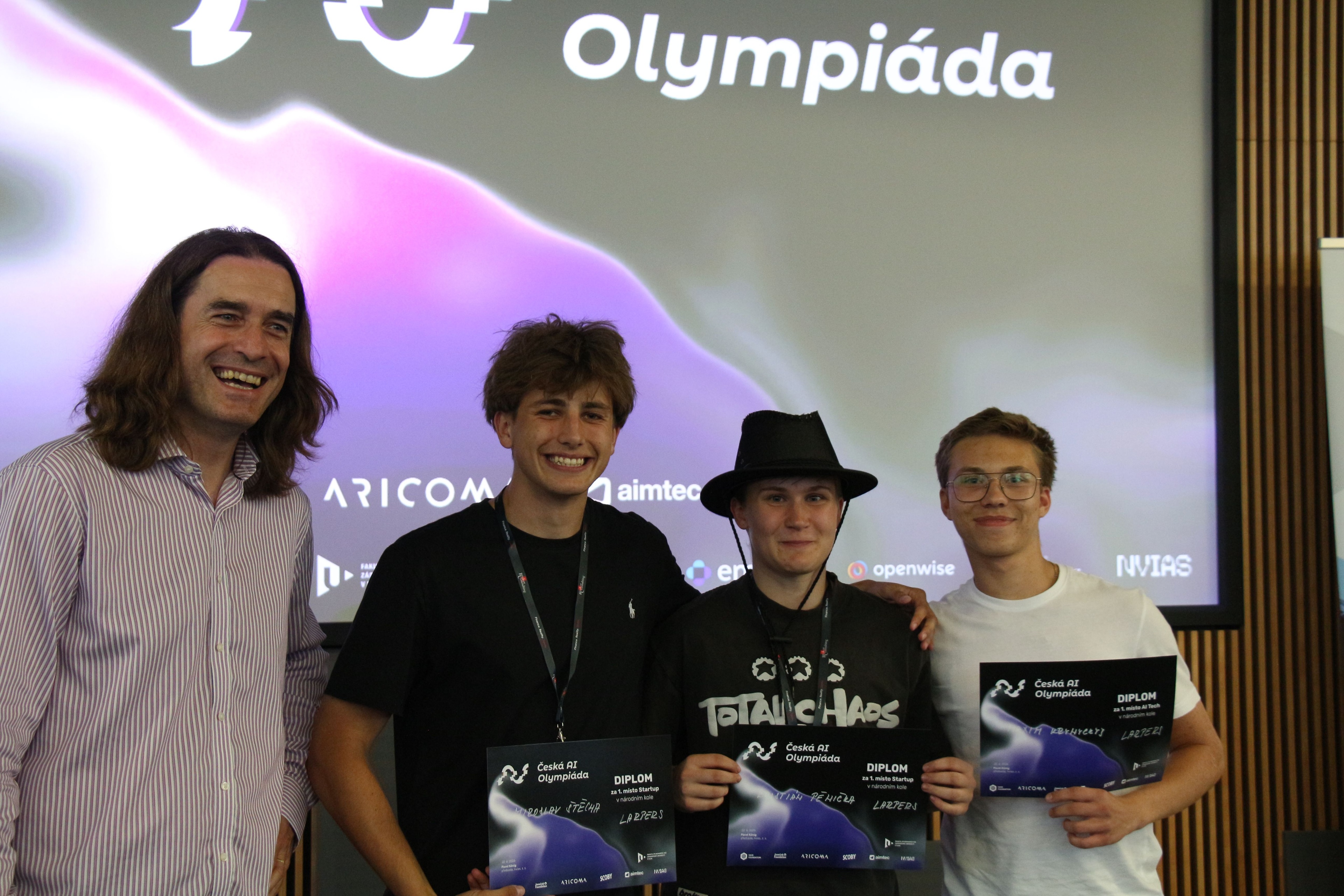 https://noveregiony.fra1.digitaloceanspaces.com/AI_olympiada_3_3d8226e246.JPG