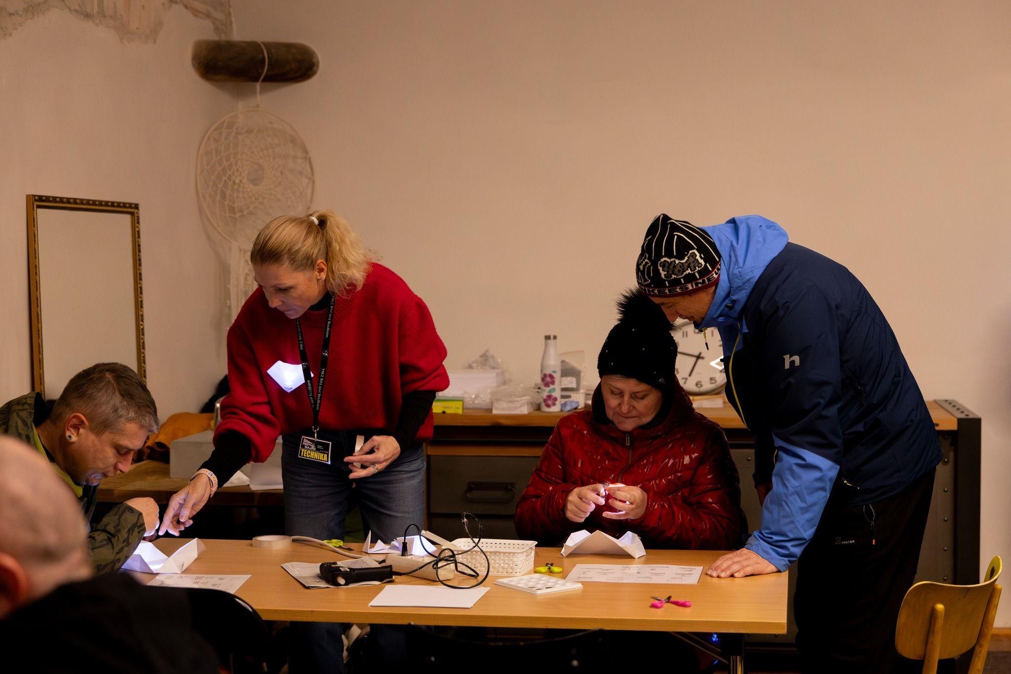 Když město promluví světlem: Maják rozzářil Bělou pod Bezdězem