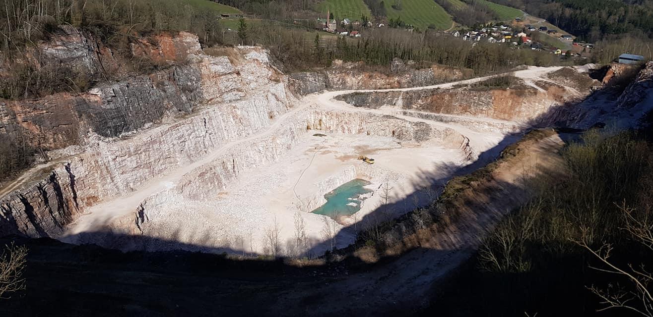 Fenomén: nejdelší středoevropská lanovka spojuje Černý Důl a Kunčice nad Labem