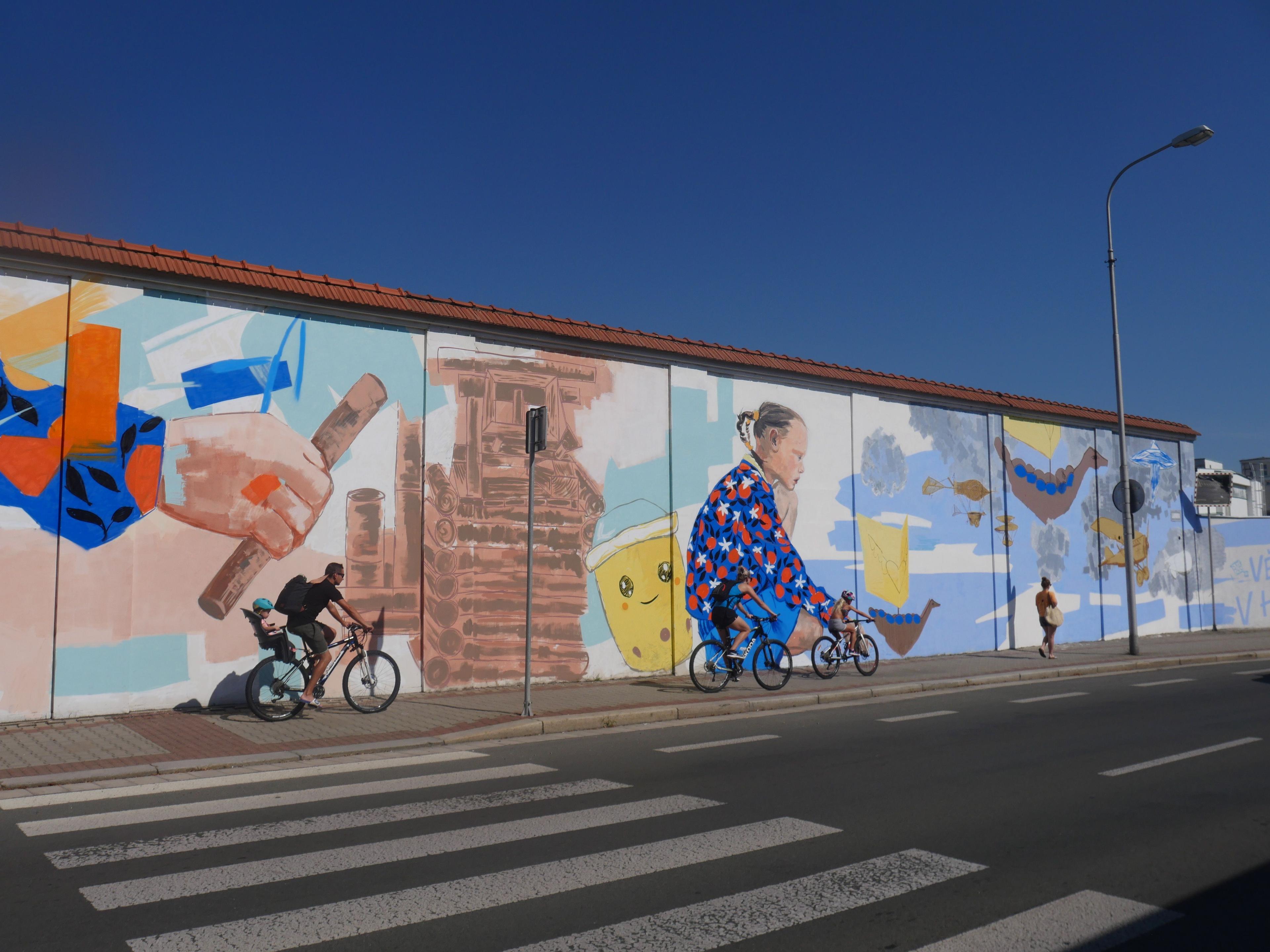 Mladá Boleslav jako netradiční galerie. Street art festival obohatil veřejný prostor města