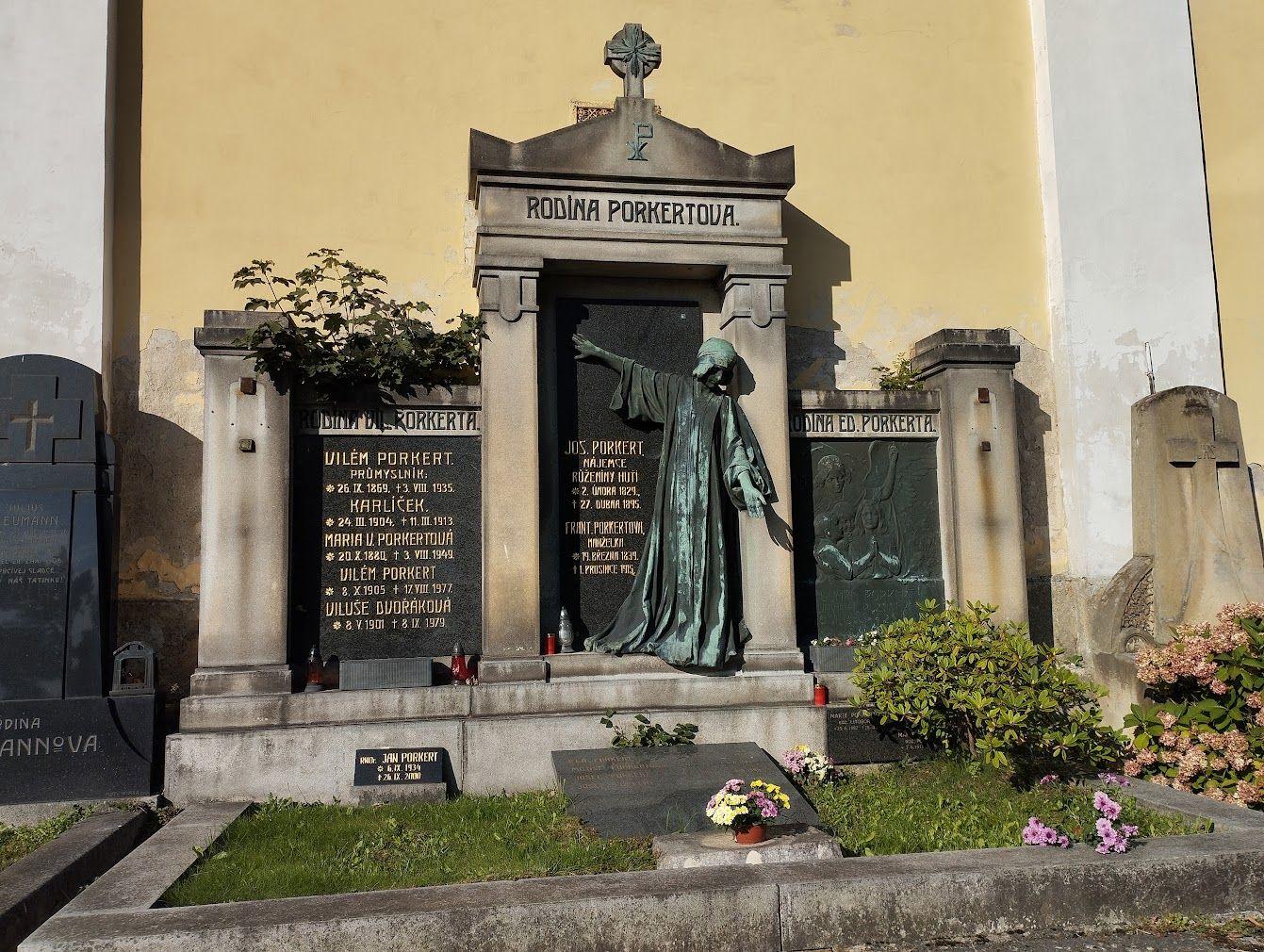 Skuhrov nad Bělou: krajina plná příběhů